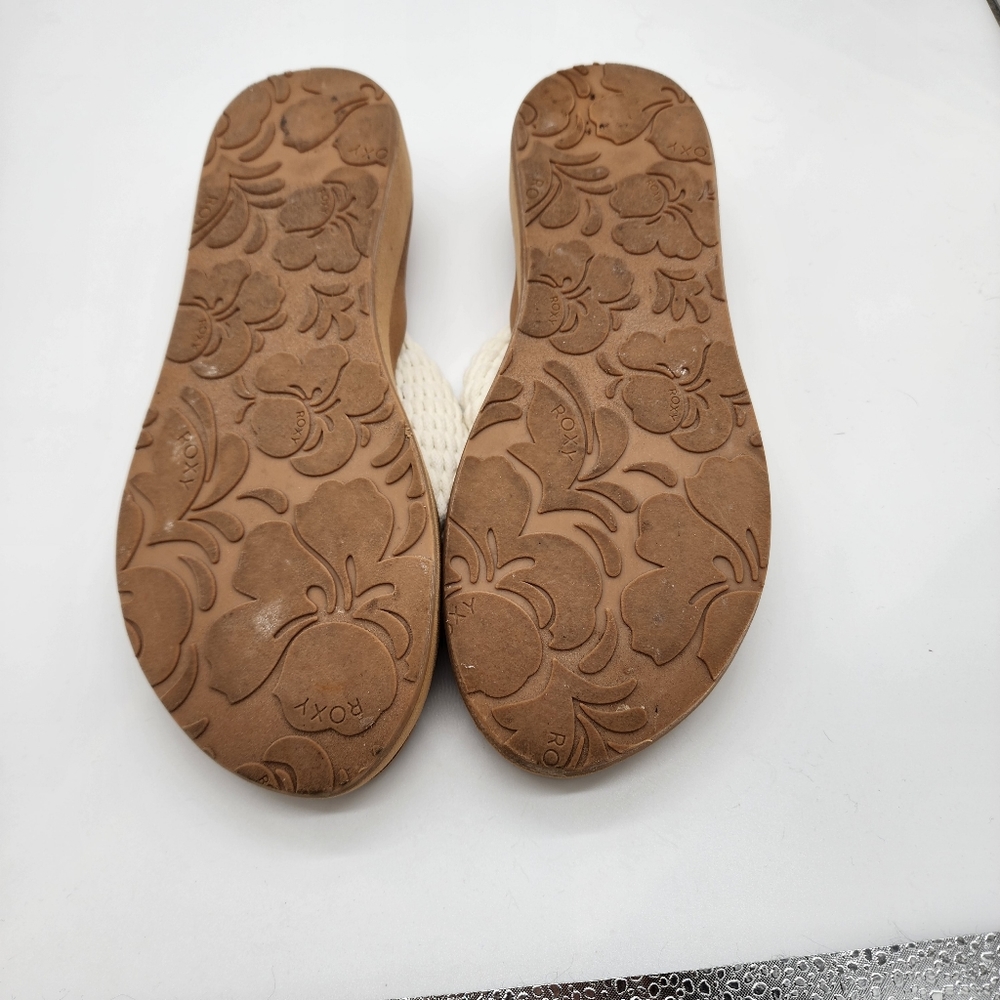 Roxy Crochet Platform Sandals - Picture 4 of 6